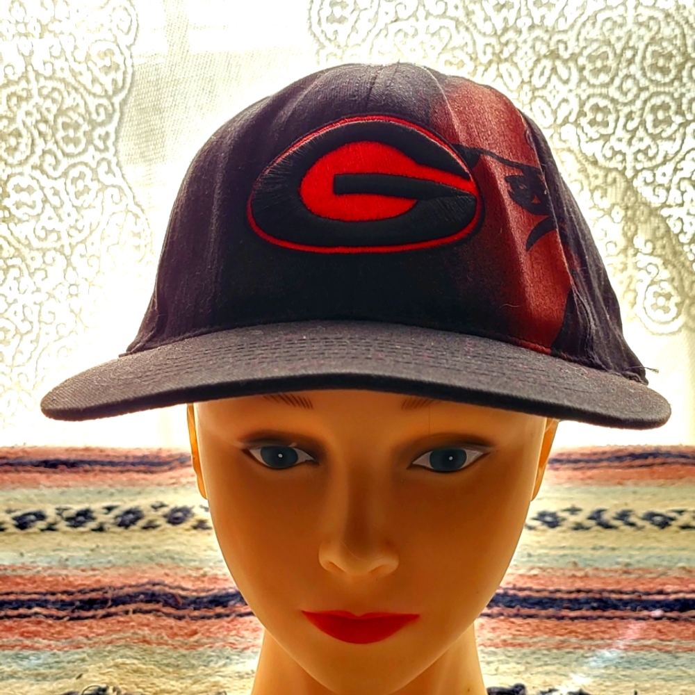 Georgia Bulldogs black/red TOW collegiate licensed product cap Size M/L
